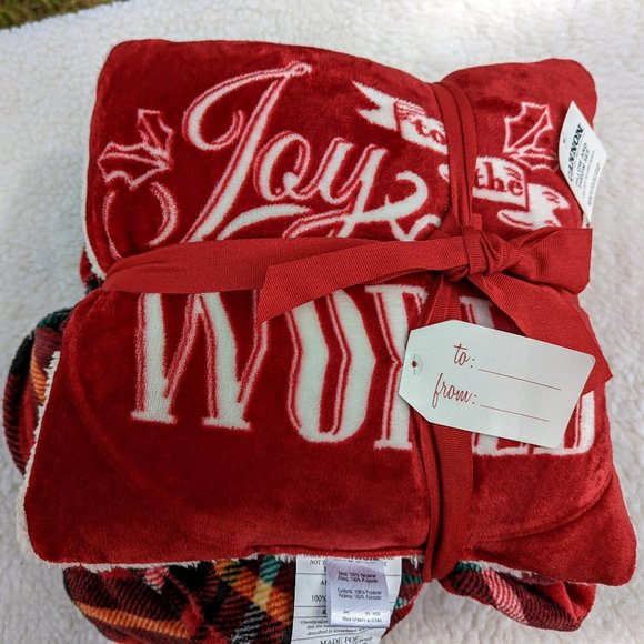 Cannon Holiday Nwt Cannon Pillow Throw Set Poshmark
